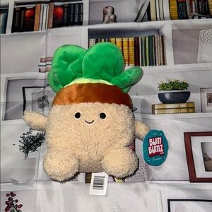 Bum Bumz Plush Toy with Green Leaves